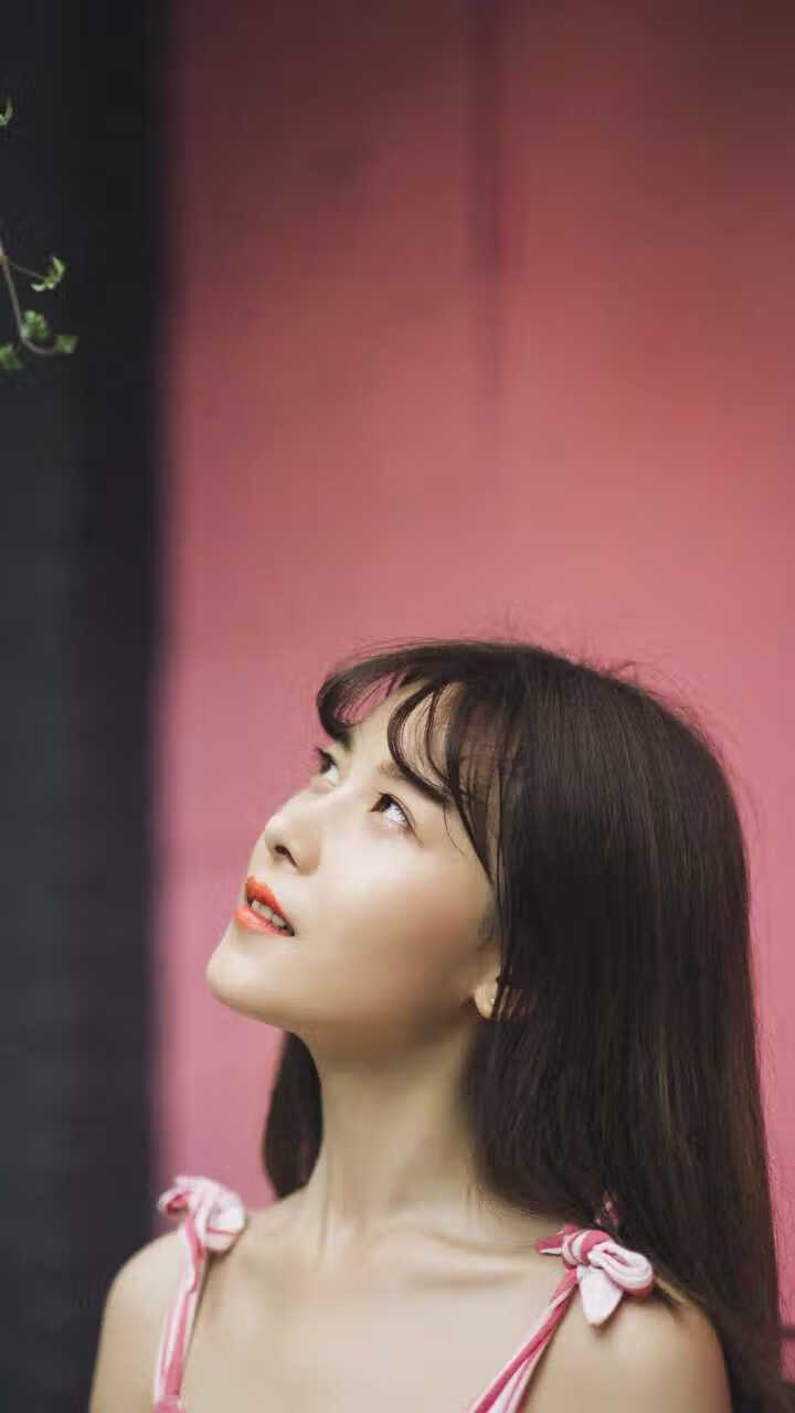 技术结构日趋现代化，动作简洁高效，技术结构包括哪两层含义