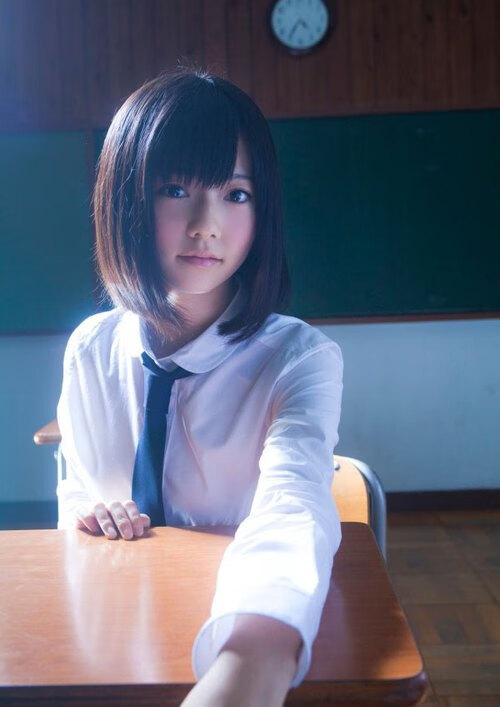 特斯·冯·迪克：以全能中场的身份，帮助南非队打破对方防线，冯斯特拉克 双子