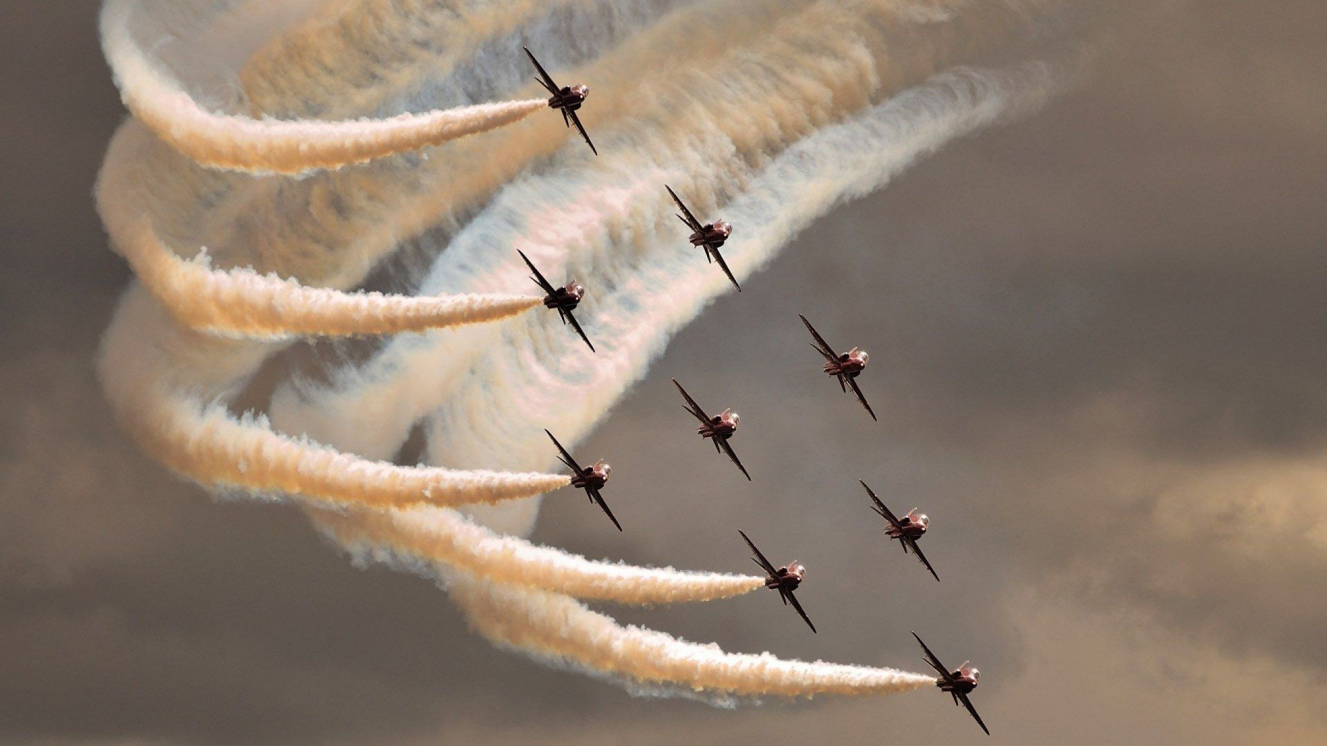 足球装备可持续发展，采用环保材料的趋势日益明显，足球用品有哪些